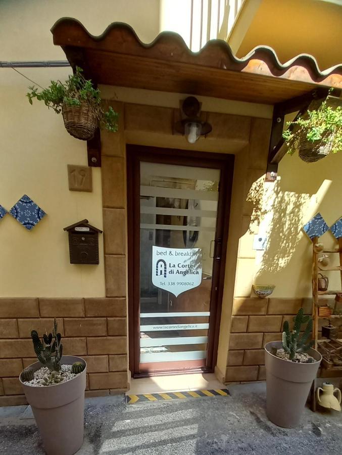 La Corte Di Angelica Sciacca Exterior photo